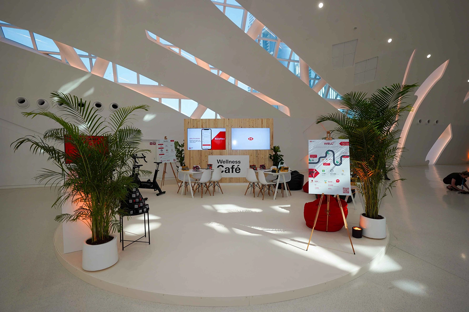 HSBC Circle of Excellence sponsor zone featuring digital screens, product displays and collaborative tables